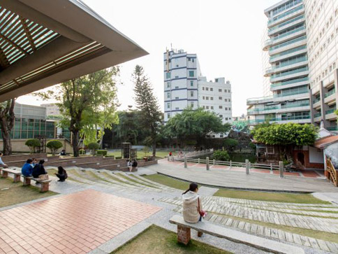 吳園(原台南公會堂)